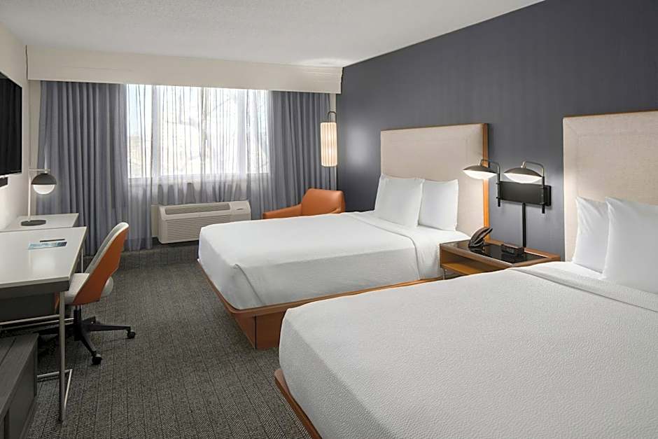 Courtyard by Marriott New Haven at Yale