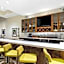 Hilton Garden Inn Chicago Downtown/North Loop