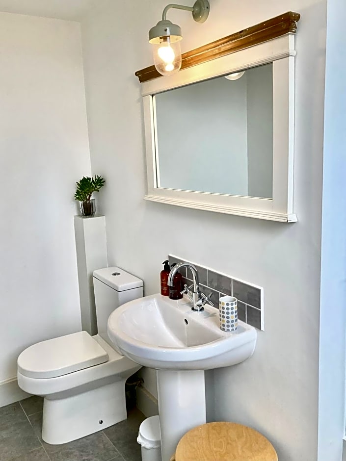 Westbury Cross House Bed & Breakfast