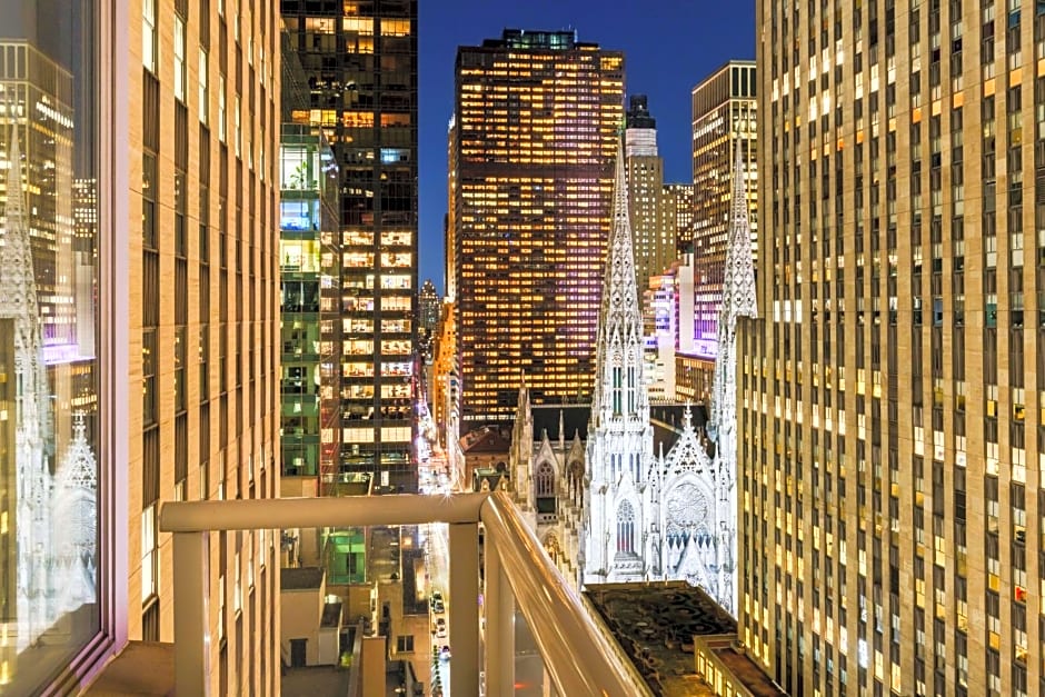 DoubleTree by Hilton New York Midtown Fifth Ave