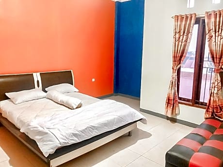 RedDoorz Syariah near Jalan Jakarta Samarinda