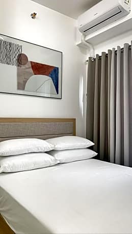 L. Casa • Tagaytay Staycation