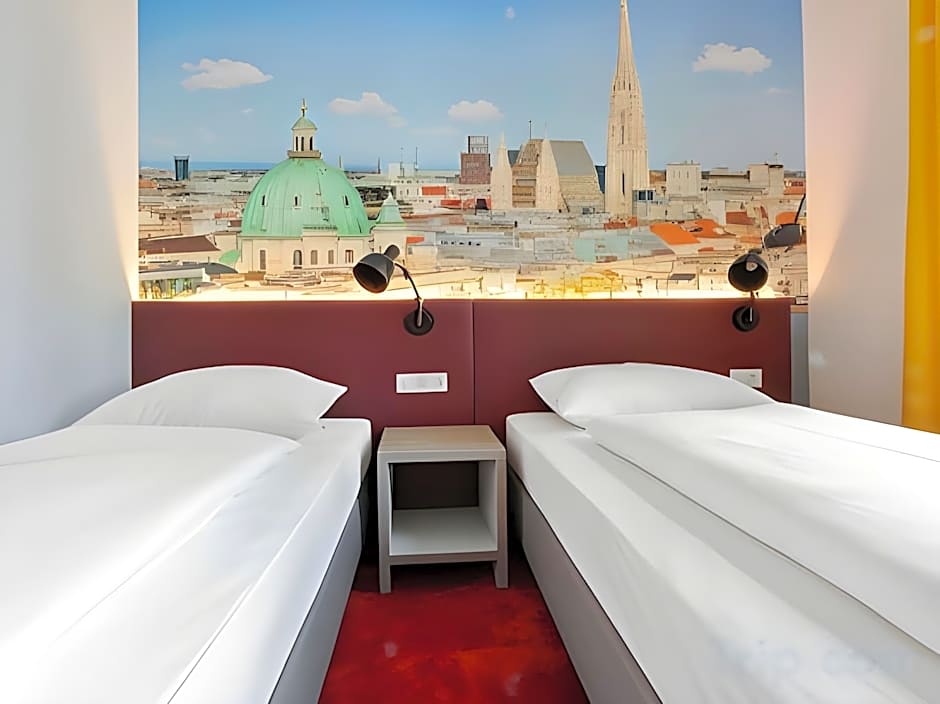 CAMPANILE VIENNA SOUTH