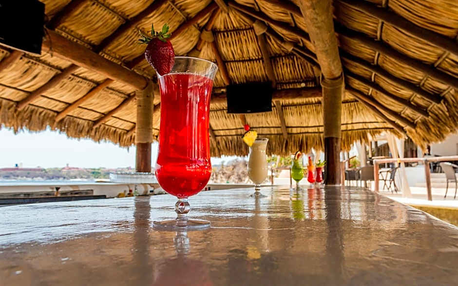 Camino Real Zaashila Huatulco