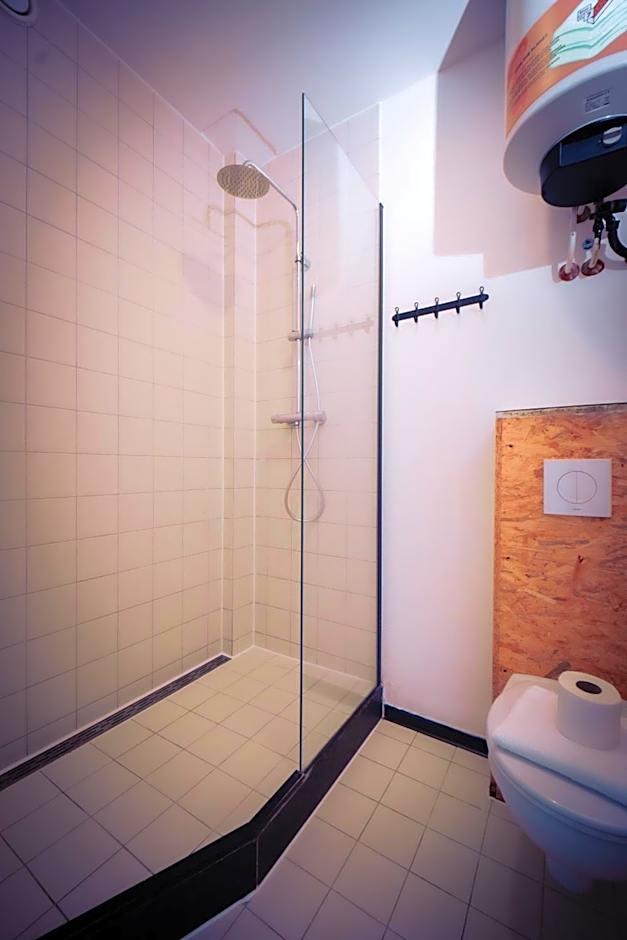 Urban Hotel The Golden Stork