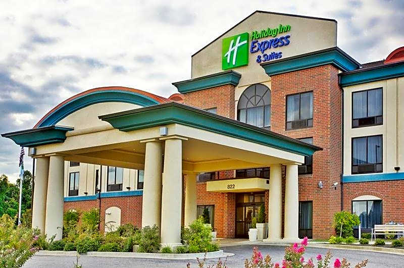 Holiday Inn Express Hotel & Suites Dyersburg By IHG
