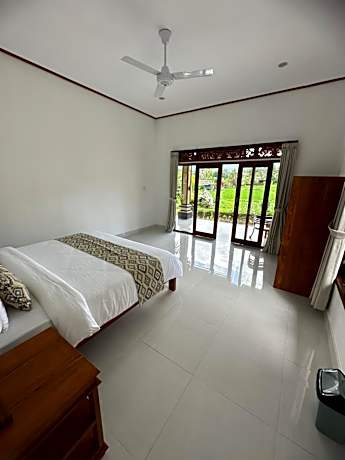 King Room with Mountain View