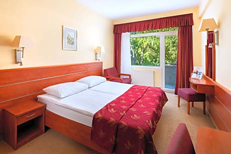 Benczur Hotel