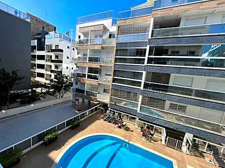 Cód 44 - Excelente apartamento á 280m do mar