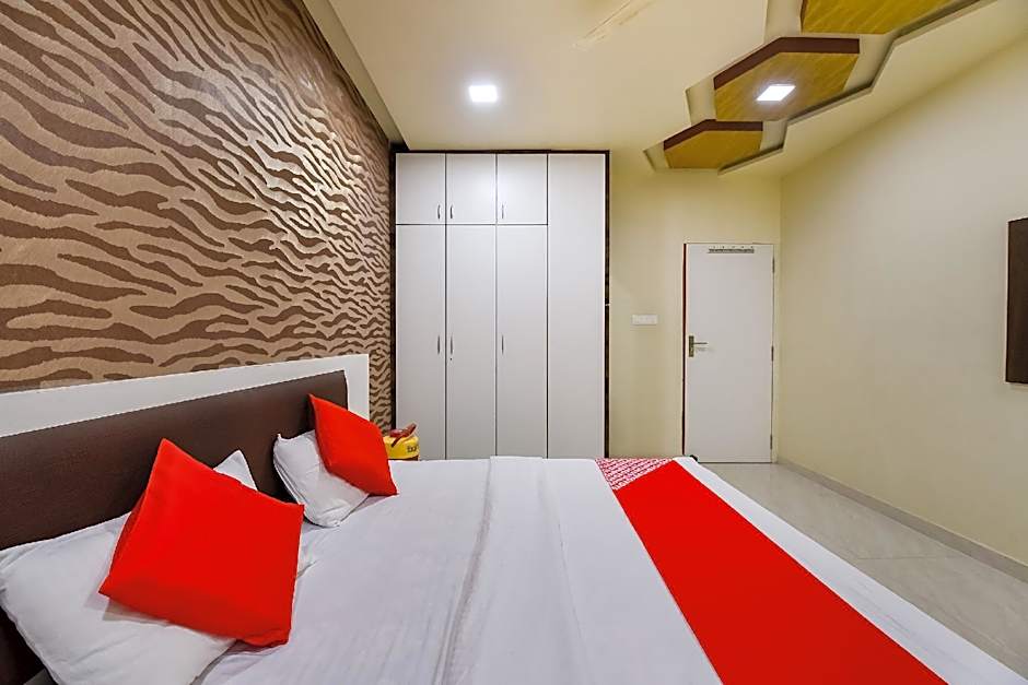 Super Hotel O Jagmohan Hotel