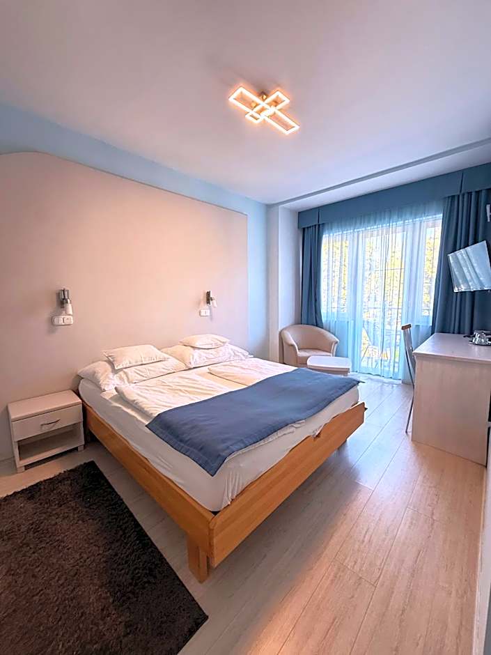 Hotel Négy Évszak