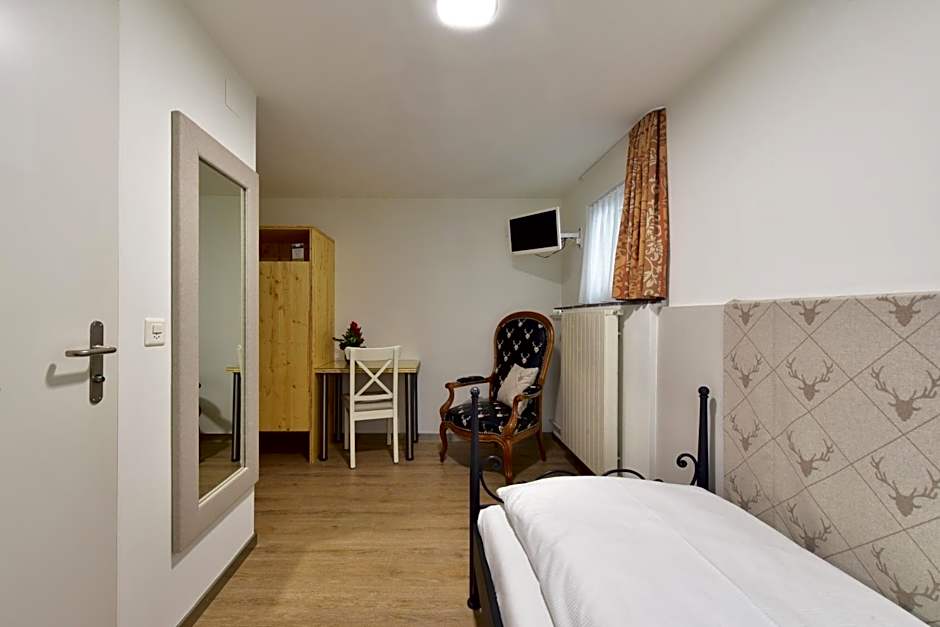 Hotel Hirschen & Weinschenke