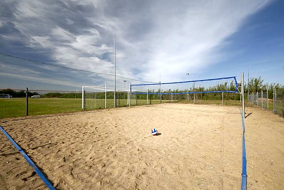 Villaggio Turistico La Cecinella