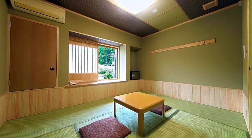 Yumoto Onsen Oharasansou - Mountain Village -