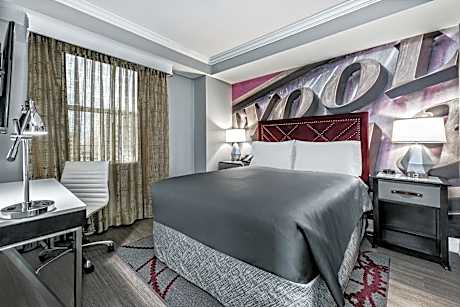 Queen Suite