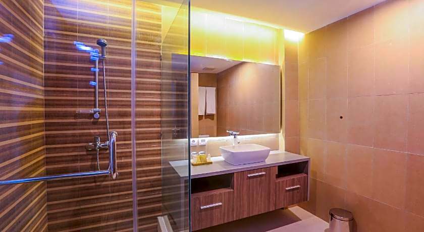 Canggu Dream Village Hotel and Suites