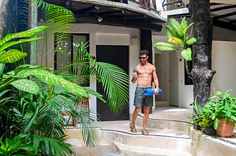 Siesta Fiesta Hotel Adults Only - 5th Avenue