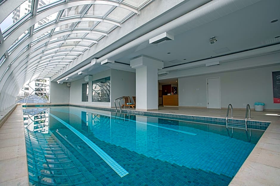 QOYA Hotel Curitiba, Curio Collection by Hilton