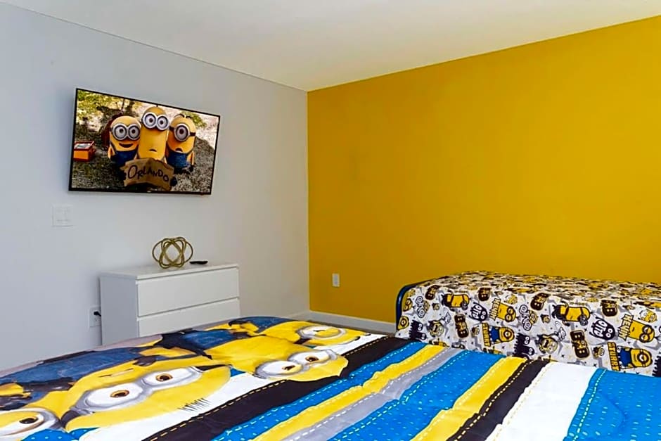 Super nice and spacious 9BDR home