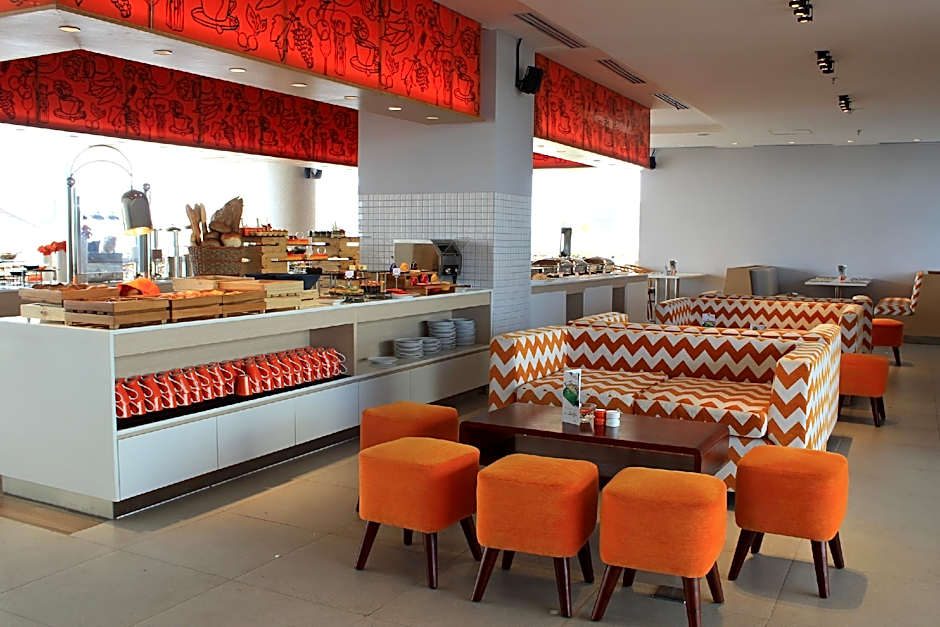 HARRIS Hotel & Conventions Solo