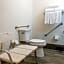 Holiday Inn Express & Suites Silao Aeropuerto Terminal By IHG