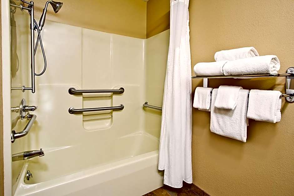 Holiday Inn Express Hotel & Suites Wabash By IHG