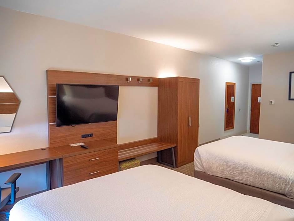 Holiday Inn Express & Suites Greenville Airport By IHG