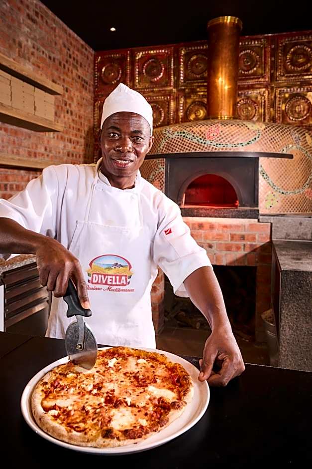 Steyn City Hotel by Saxon