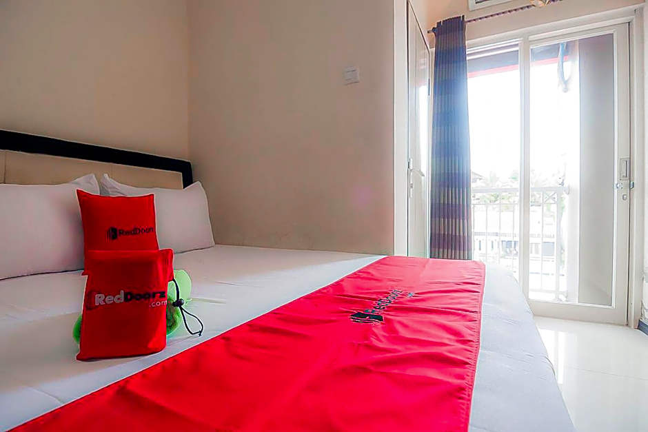 RedDoorz near E Walk Mall Balikpapan