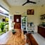 BUBU CANGGU Guesthouse