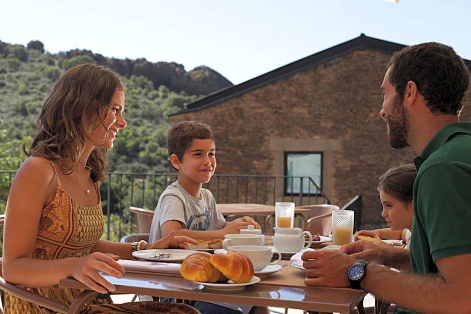 Colmeal Countryside Hotel