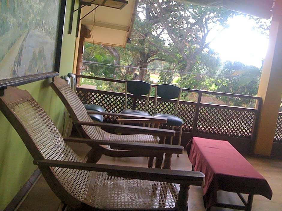 Nilketha Villa Eco Hotel