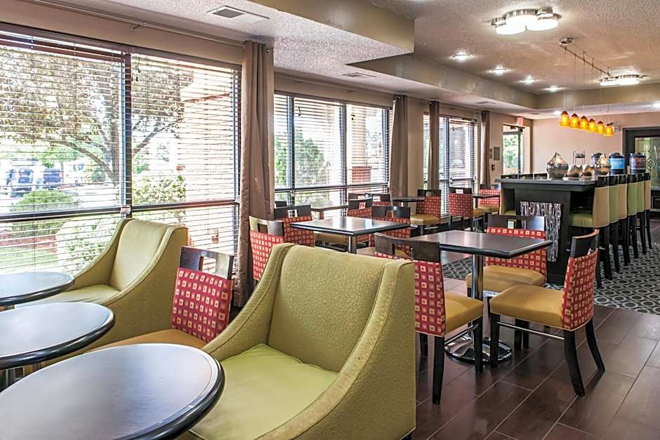 Comfort Inn Blue Ash North