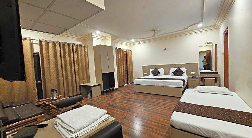 Hotel Padmini International