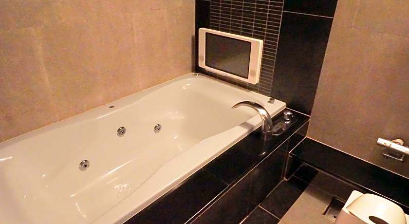 Hotel Gendairakuen Isehara