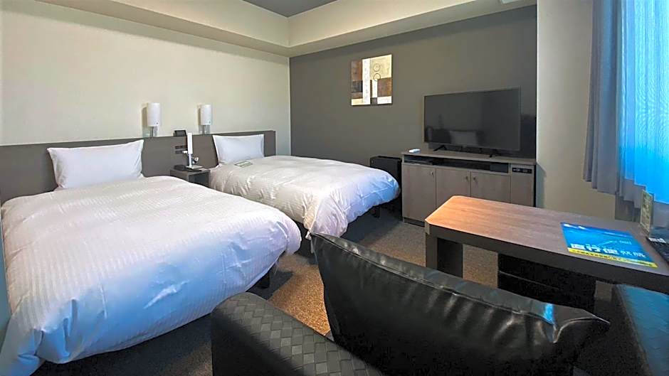 Hotel Route Inn Miyoshi Ekimae