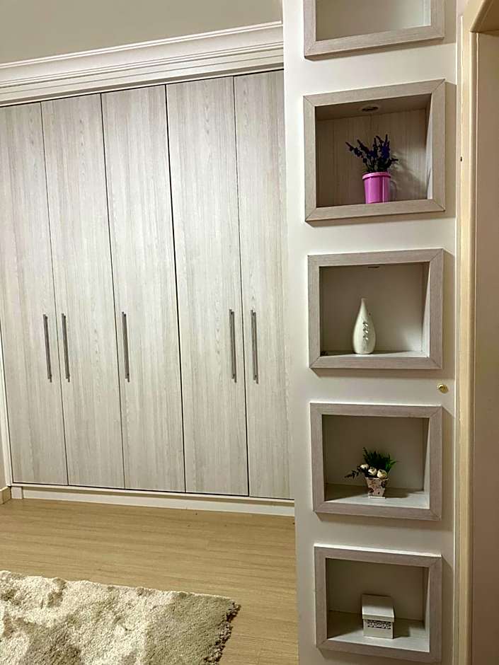 A Casa Dourada Encantada