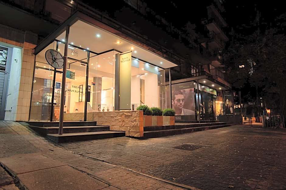 Punta Trouville Hotel