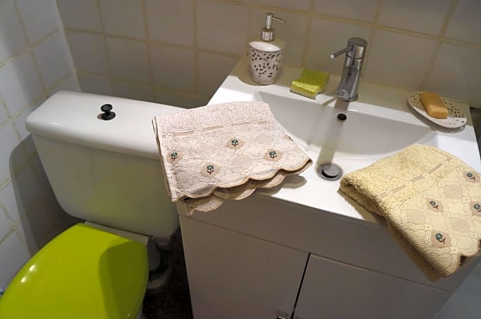 La Grille Fleurie, chambres d'hôte chez l'habitant