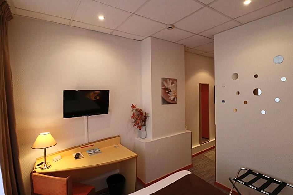 Logis-Hôtel des Oliviers