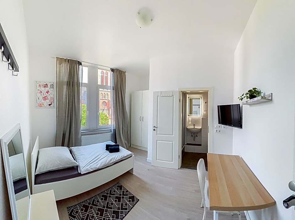 Photo 1 of 10 of Single Room with Bathroom