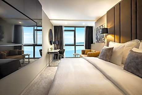 Special Offer - Premium Double or Twin Room with Sea View - Lux Experience