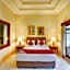 Super OYO Townhouse Oak Maxi Hotel Legian