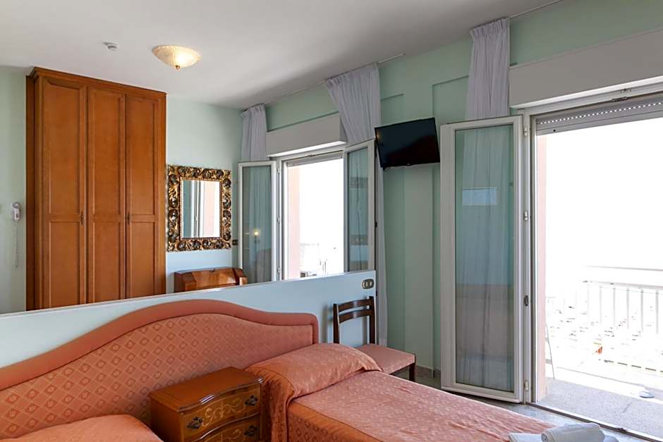 Hotel Mayflower