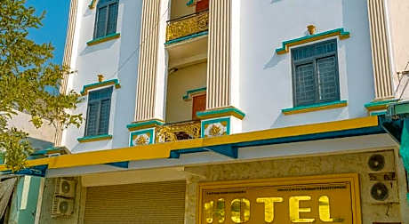 KHÁCH SẠN HỘI NGHĨA