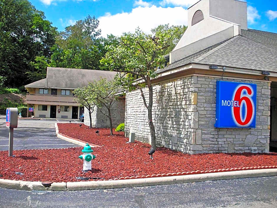 Motel 6-Dayton, OH - Englewood