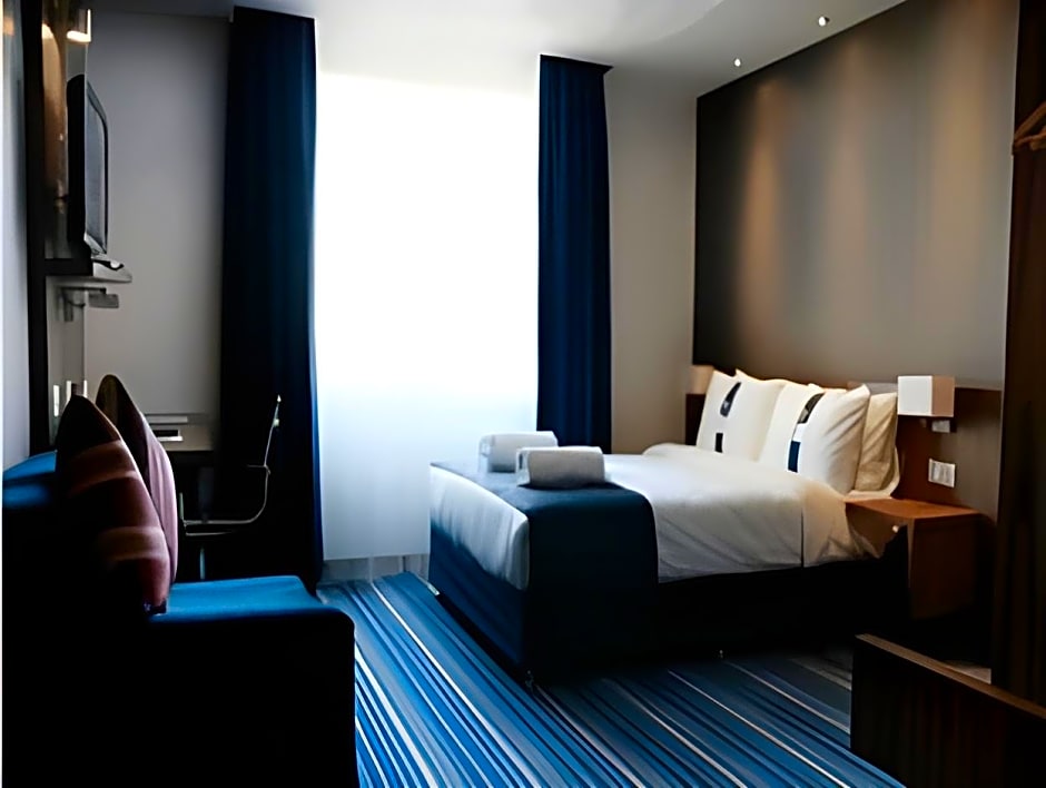 Holiday Inn Express Istanbul-Altunizade By IHG