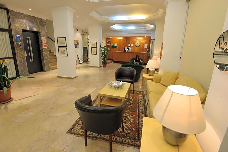 Diva Hotel