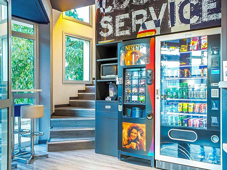 ibis budget Aubagne Paluds Agora