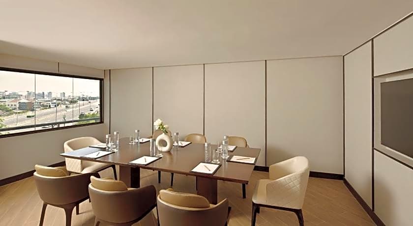 Bangkok, Sukhumvit 50 - Marriott Executive Apartments